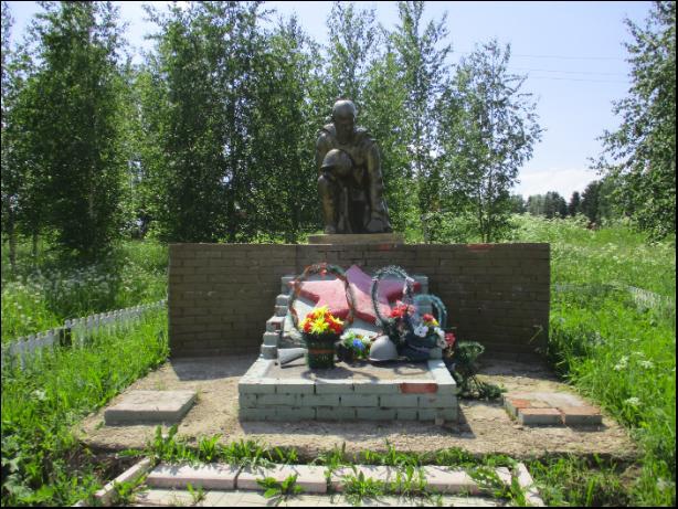 Памятник землякам, погибшим в годы Великой Отечественной войны