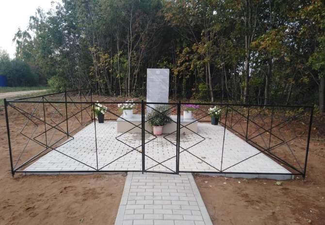Памятник воинам-землякам, погибшим на фронтах Великой Отечественной войны в 1941-1945 гг.