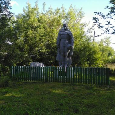 Памятник Героям землякам, павшим в годы Великой Отечественной войны
